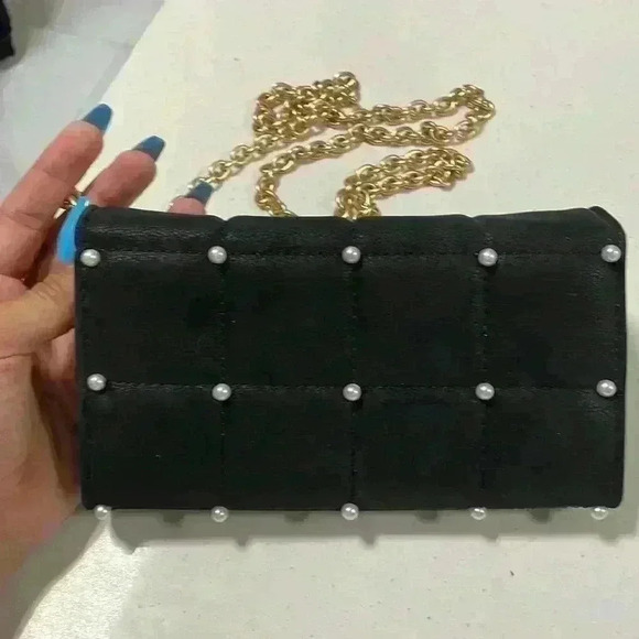 HOUSE of Want Crossbody Wallet with pearls Black and gold - New! - Picture 2 of 10